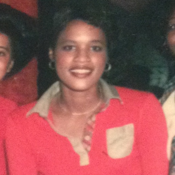 Meet your Posher, Dianna - Picture 1 of 1